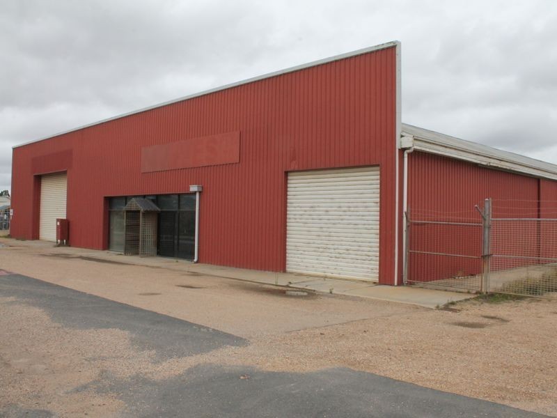 16 McMillan Street, Bairnsdale VIC 3875