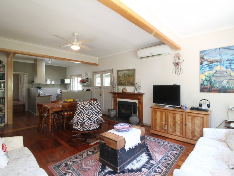 15 Jilwain Avenue, Cabbage Tree Creek VIC 3889