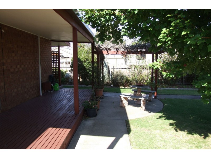 55 Hadfield Street, Lucknow VIC 3875