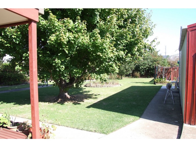 55 Hadfield Street, Lucknow VIC 3875