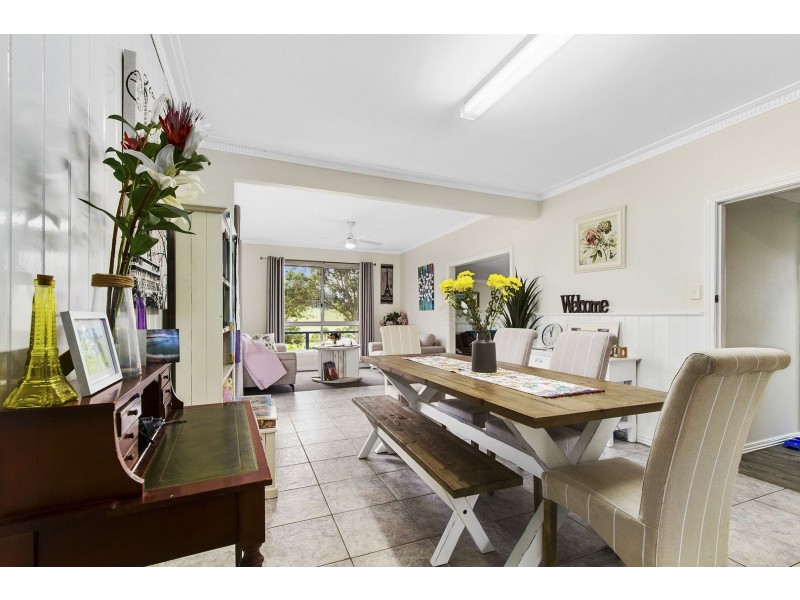 880 Swan Reach Road, Mossiface VIC 3885