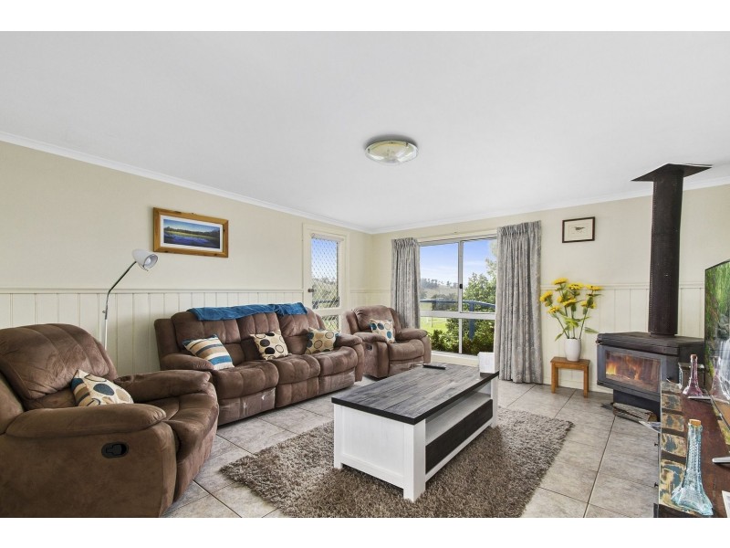 880 Swan Reach Road, Mossiface VIC 3885