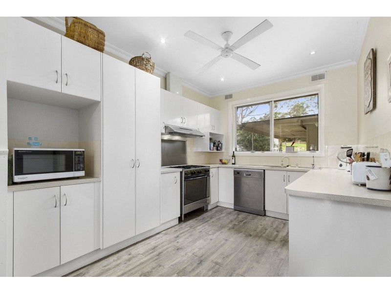 880 Swan Reach Road, Mossiface VIC 3885