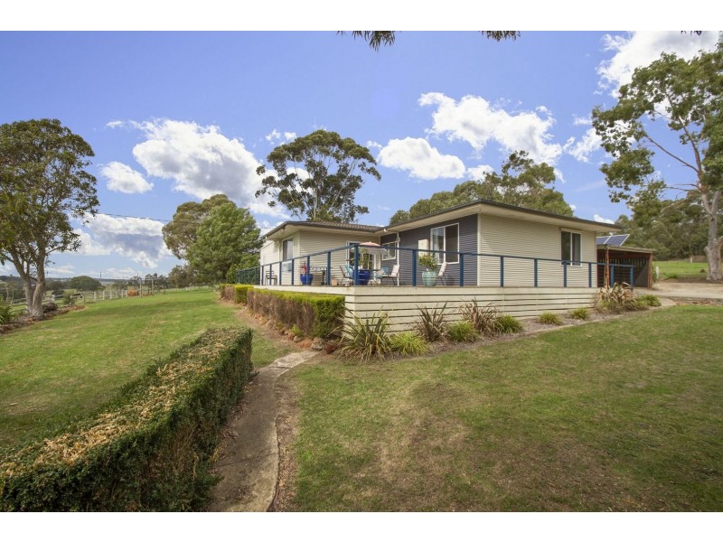 880 Swan Reach Road, Mossiface VIC 3885