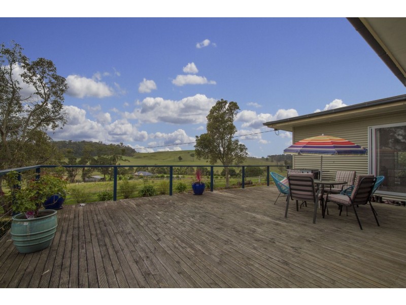 880 Swan Reach Road, Mossiface VIC 3885