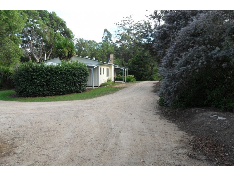 64 Robertsons Road, Kalimna West VIC 3909