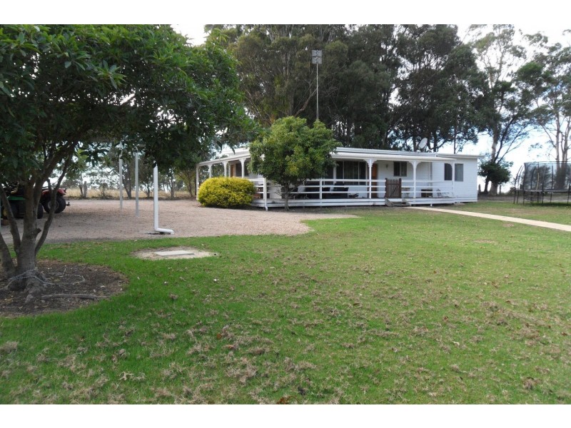 64 Robertsons Road, Kalimna West VIC 3909