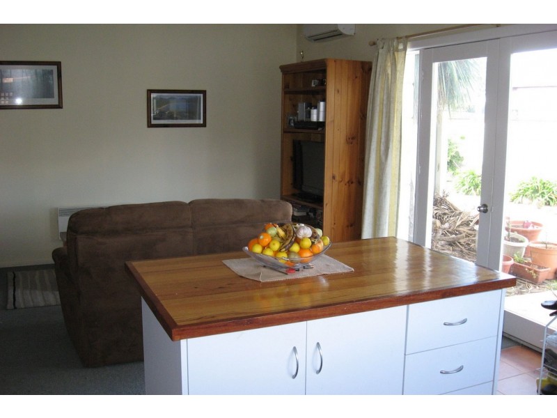 2/56 Dawson Street, Bairnsdale VIC 3875