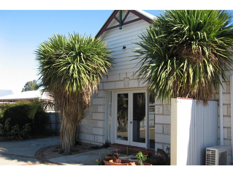 2/56 Dawson Street, Bairnsdale VIC 3875