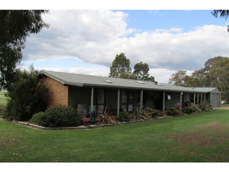 94 Hoyt Street, Lindenow VIC 3865