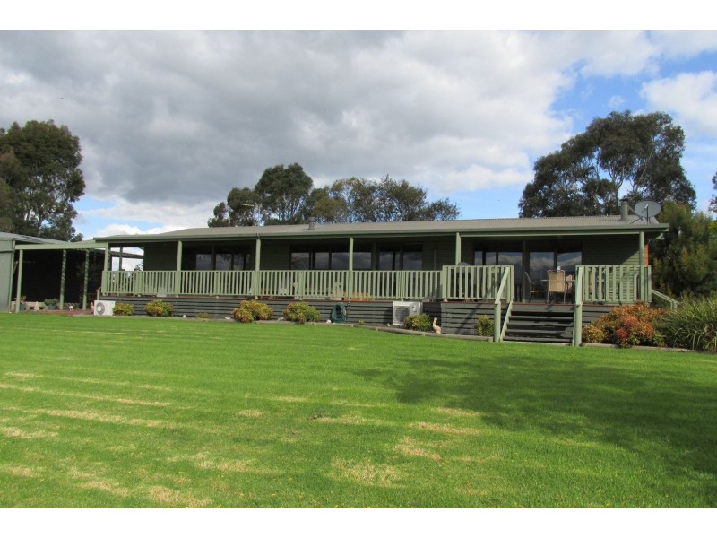 94 Hoyt Street, Lindenow VIC 3865