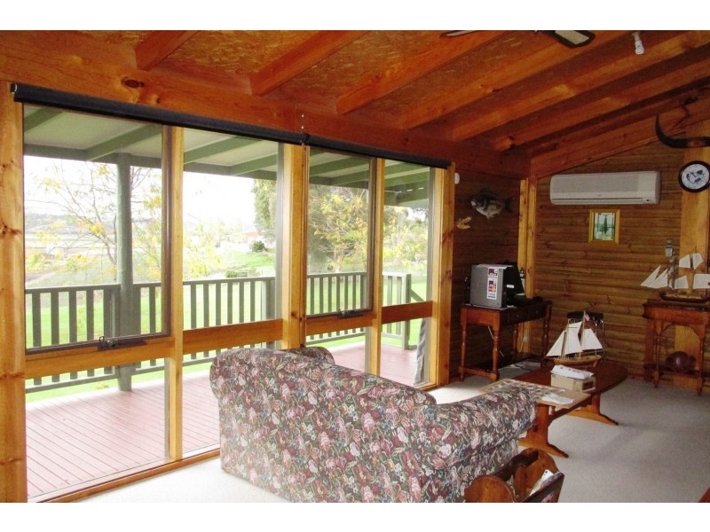 94 Hoyt Street, Lindenow VIC 3865