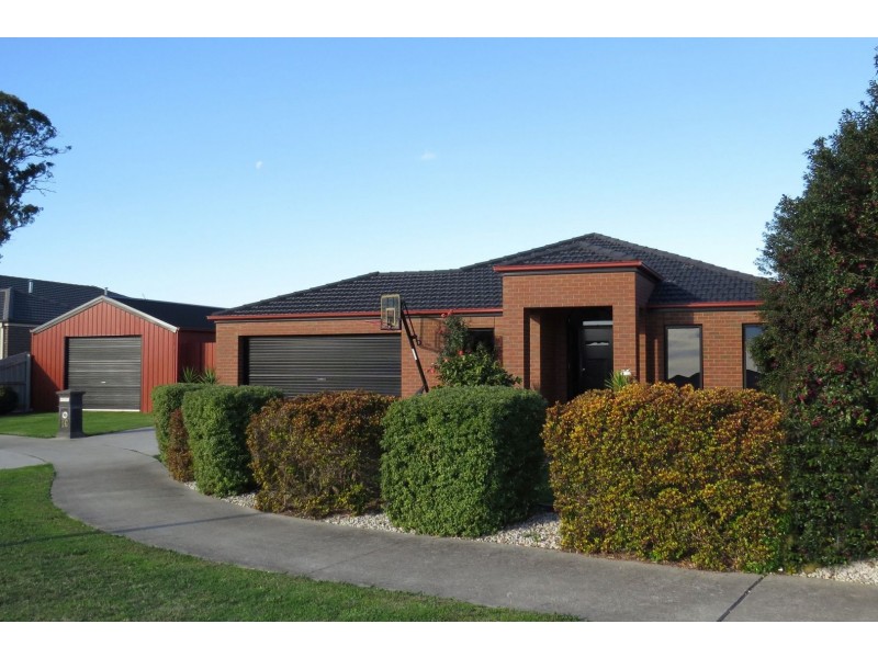 16 Mistana Court, Eastwood VIC 3875