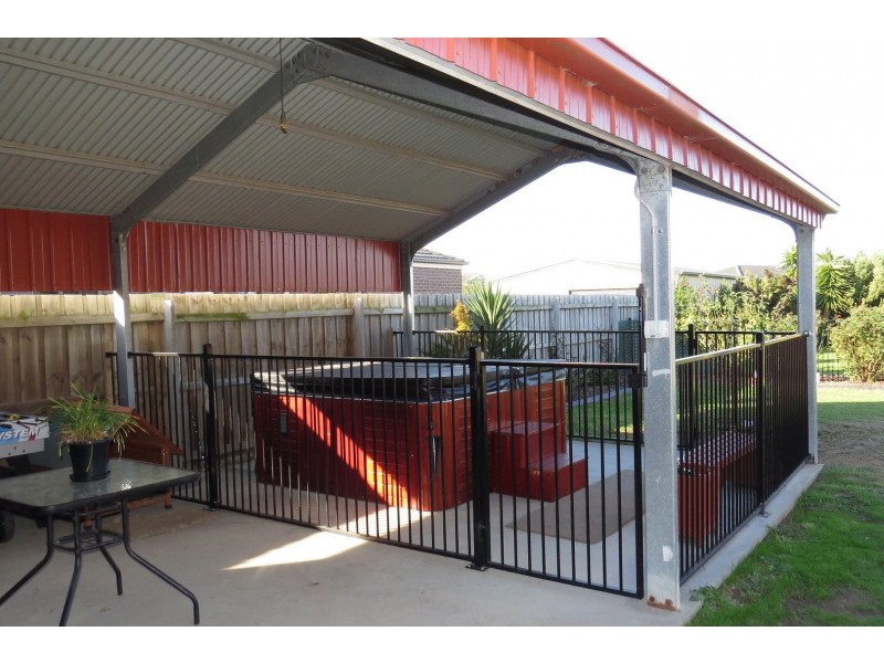 16 Mistana Court, Eastwood VIC 3875