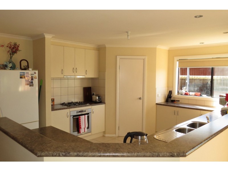 16 Mistana Court, Eastwood VIC 3875