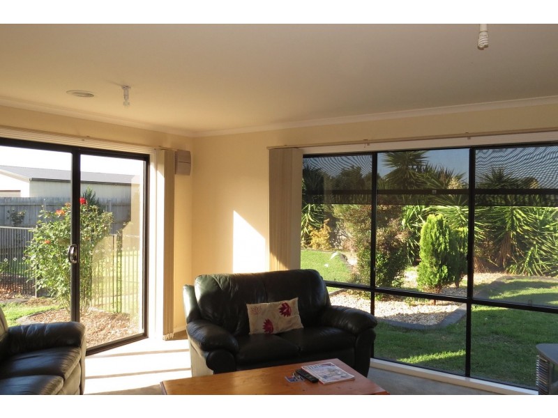 16 Mistana Court, Eastwood VIC 3875