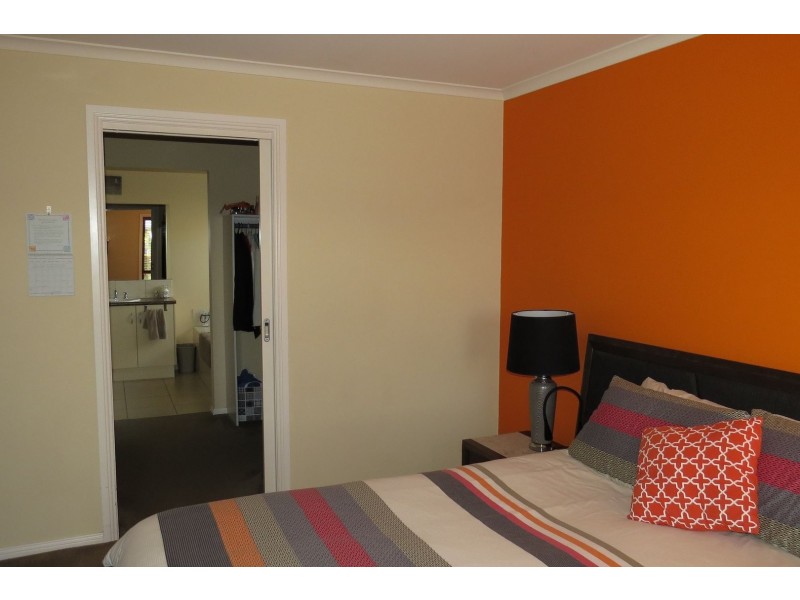 16 Mistana Court, Eastwood VIC 3875