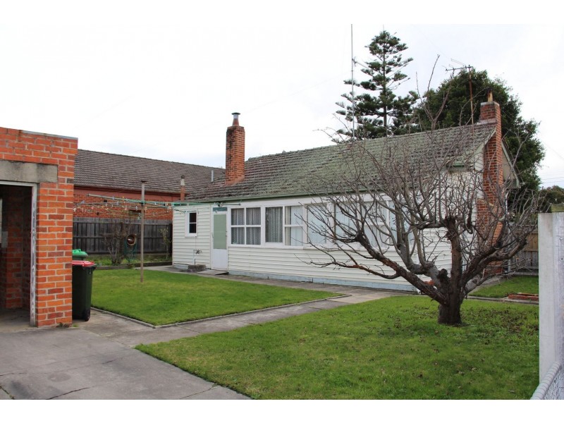 359 Main Street, Bairnsdale VIC 3875