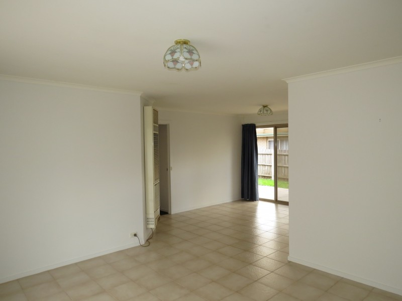 2 Morekana Crescent, Eastwood VIC 3875