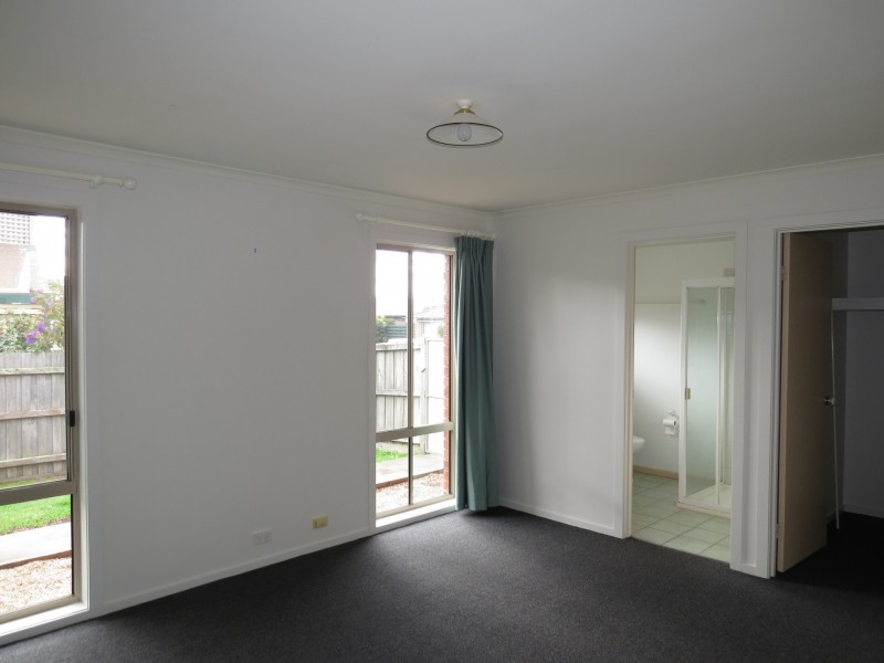 2 Morekana Crescent, Eastwood VIC 3875