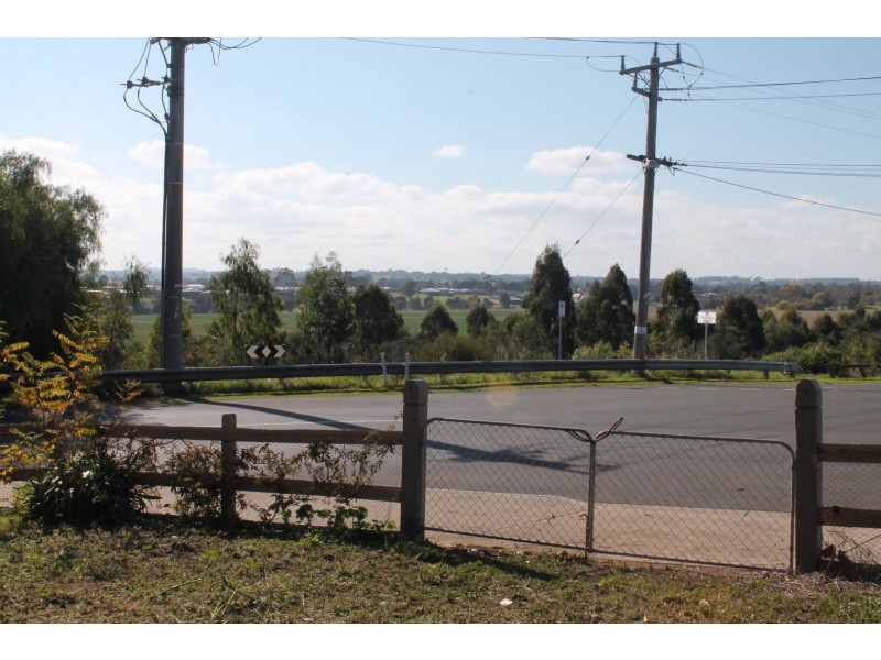 2 Wood Street, Bairnsdale VIC 3875