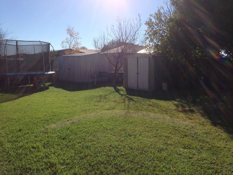 54 Balmoral Crescent, Bairnsdale VIC 3875