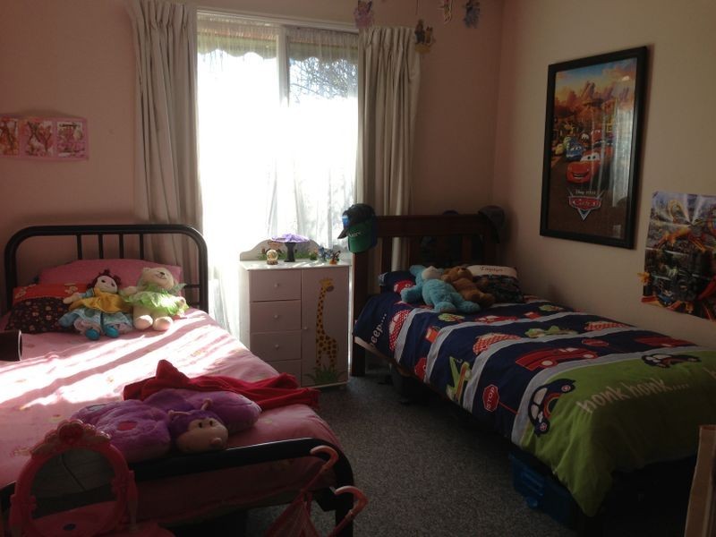 54 Balmoral Crescent, Bairnsdale VIC 3875