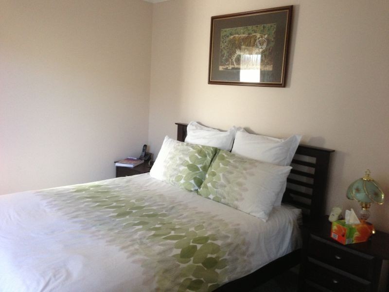 54 Balmoral Crescent, Bairnsdale VIC 3875