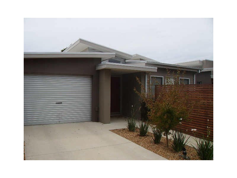 27B Grant Street, Bairnsdale VIC 3875