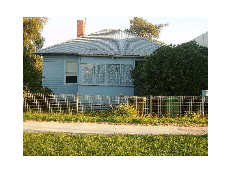 43 Macleod Street, Bairnsdale VIC 3875