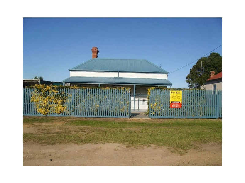 37 Macleod Street, Bairnsdale VIC 3875