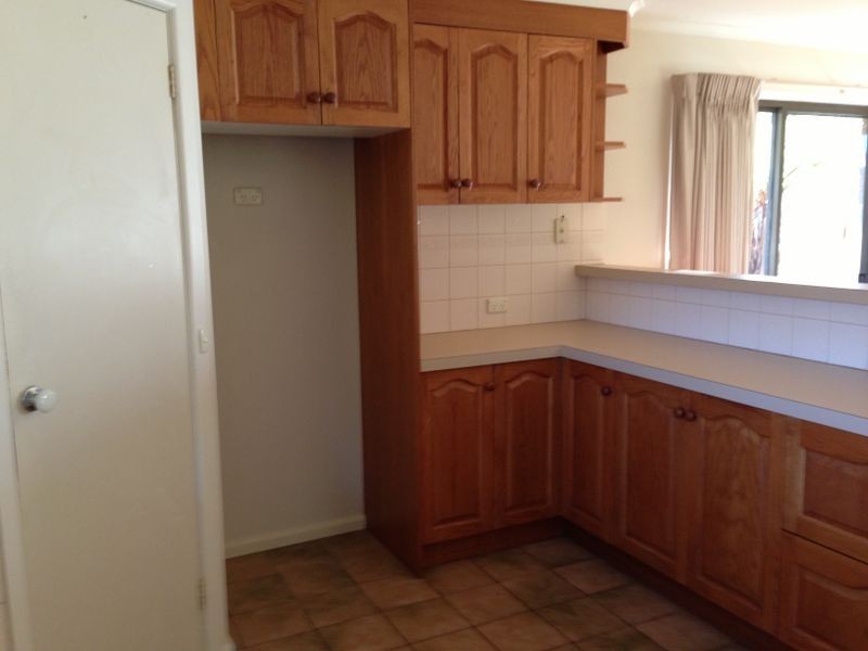 15 Woodward Street, Wy Yung VIC 3875