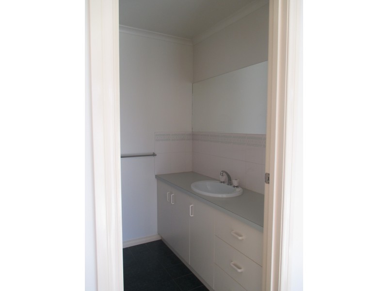 12 Alvin Court, Bairnsdale VIC 3875