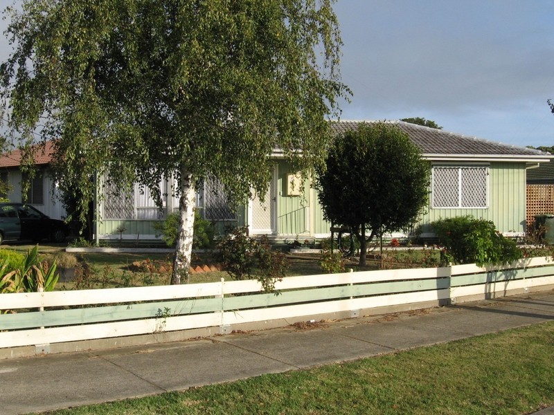 1 Flett Court, Bairnsdale VIC 3875