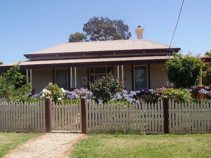 38 Murphy Street, Bairnsdale VIC 3875
