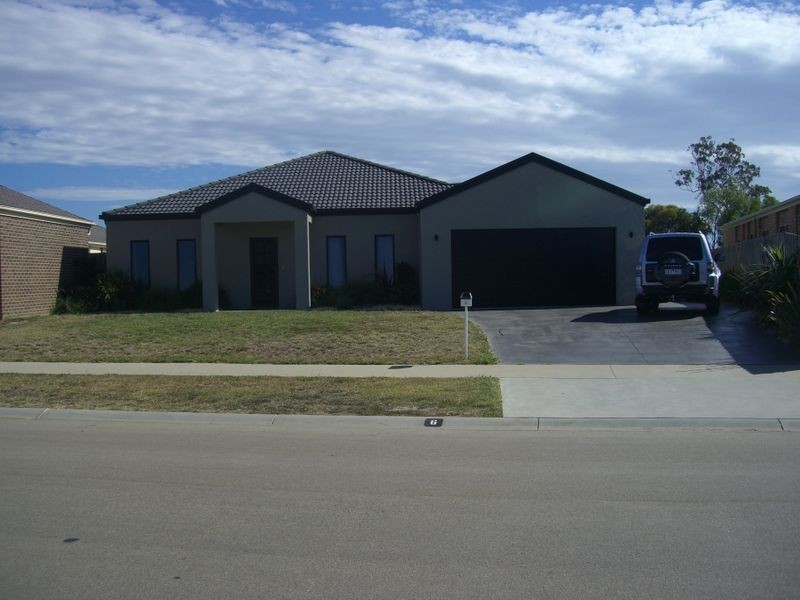 6 Gatehouse Drive, Bairnsdale VIC 3875