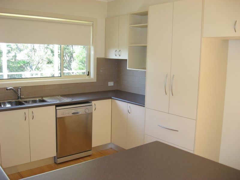 75 Harnham Drive, Bairnsdale VIC 3875