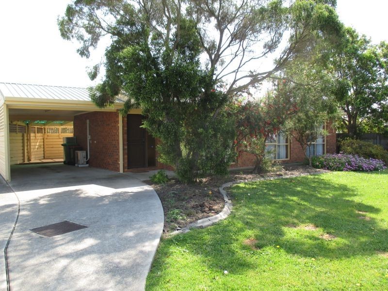 1/2 Reid Street, Bairnsdale VIC 3875