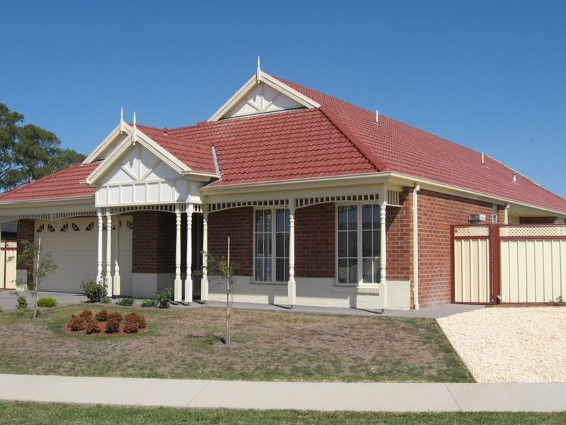 67-69 Gatehouse Drive, Bairnsdale VIC 3875