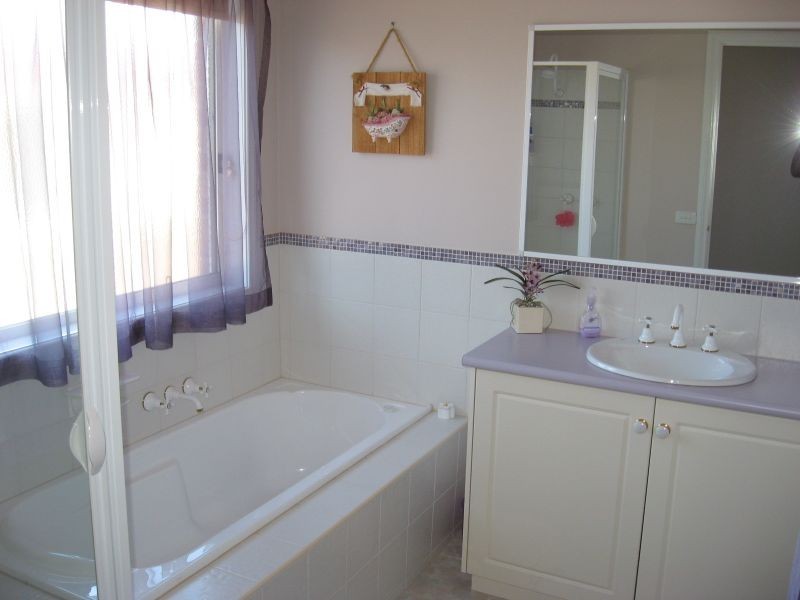 67-69 Gatehouse Drive, Bairnsdale VIC 3875