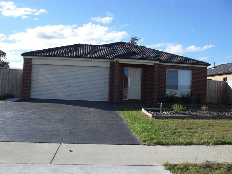 82 Flinns Road, Bairnsdale VIC 3875