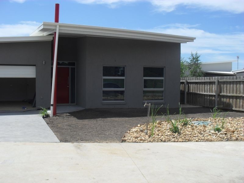 7 Morton Drive, Bairnsdale VIC 3875