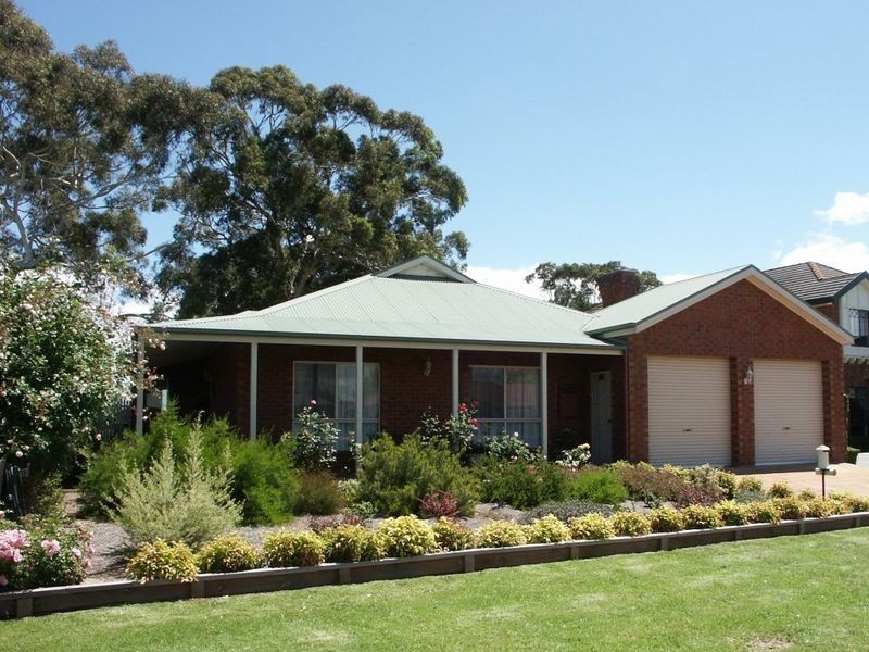 11 Alfred Place Eastwood, Bairnsdale VIC 3875