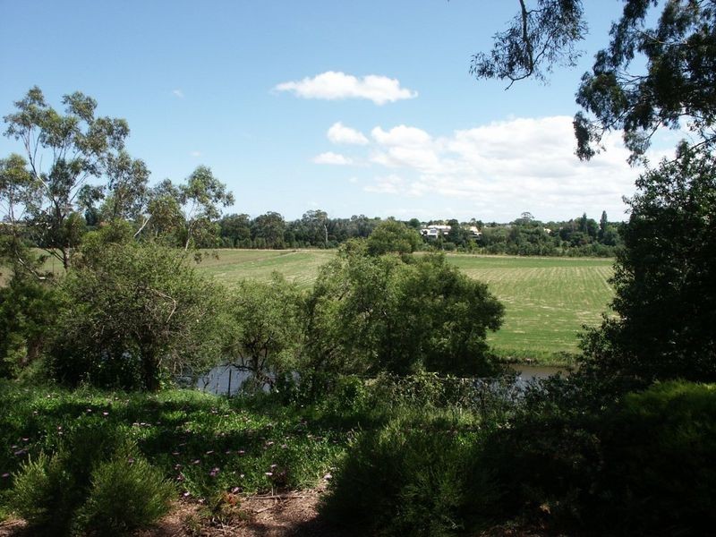 11 Alfred Place Eastwood, Bairnsdale VIC 3875