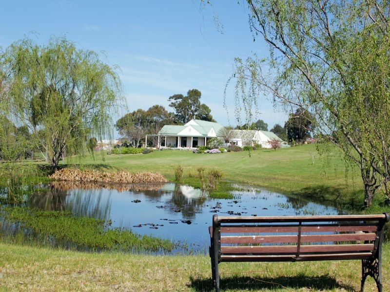 100 Doyles Road, Bairnsdale VIC 3875