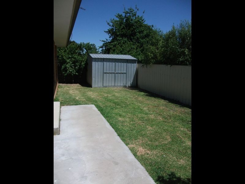 1/111 Princes Highway, Bairnsdale VIC 3875