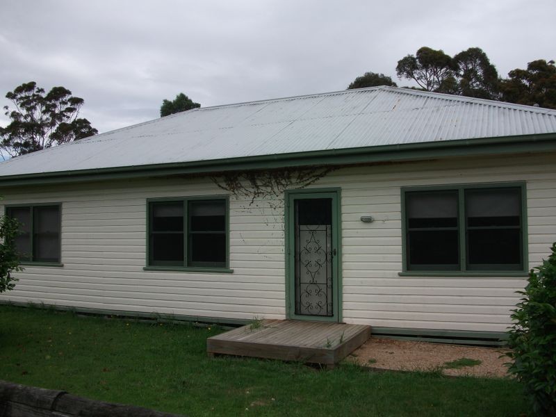 22 Macrae Street, Bairnsdale VIC 3875