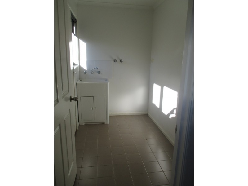 Unit 2/6 Tomkins Street, Bairnsdale VIC 3875