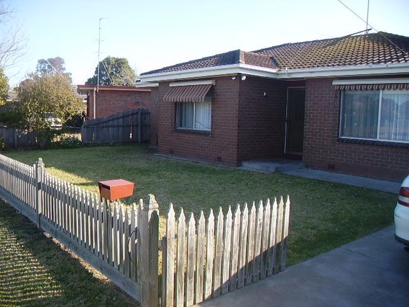 18 O’Brien Street, Bairnsdale VIC 3875