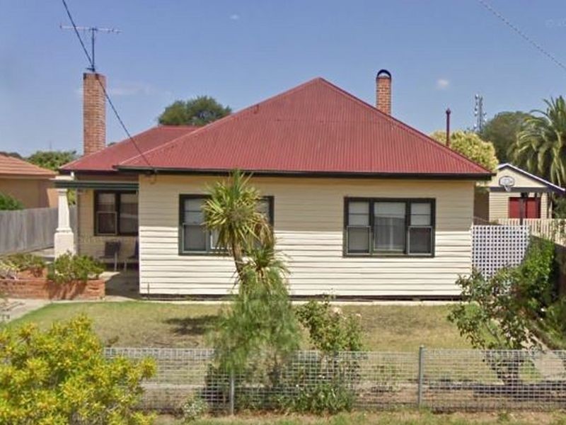 7 Pinnock Street, Bairnsdale VIC 3875